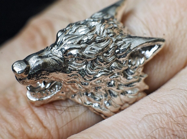 Wolf ring beautiful